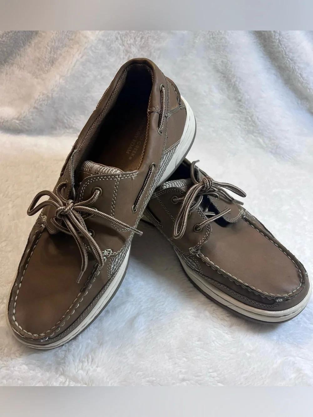 Men's Brown Leather Boat Shoes with Contrast Stitching